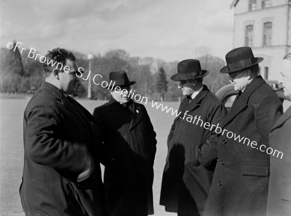 REV CLERICS OUTSIDE HOUSE